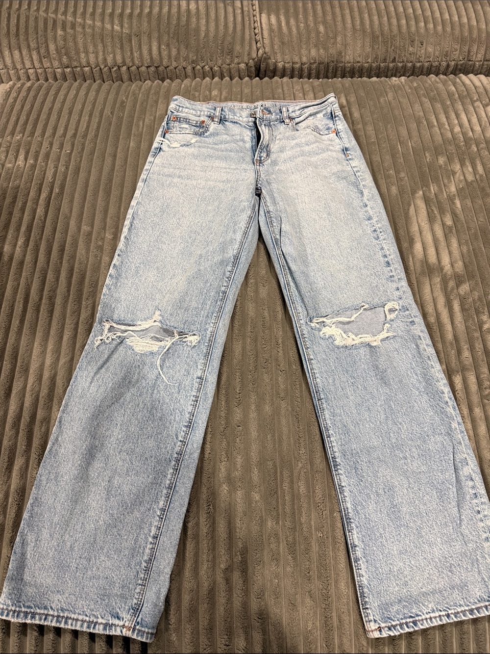 American Eagle Outfitters Light Blue Distressed Stovepipe Straight Leg Jeans